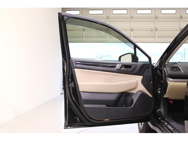 レガシィアウトバック リミテッド　禁煙車　純正８インチナビ　フルセグ　リヤクロストラフィックアラート　ベージュ革パワーシート　シートヒーター　パワーリヤゲート　ＬＥＤヘッドライト　ＬＥＤフォグライト　純正１８ＡＷ　ルーフレール（38枚目）