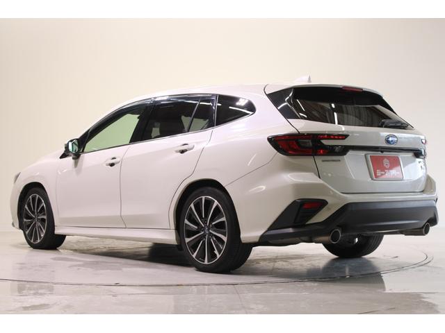 レヴォーグ STIスポーツ EX 禁煙車 純正11.6インチナビゲーション フルセグ リヤクロストラフィックアラート STIロゴ入り赤黒パワーシート シートヒーター LEDヘッドライト デジタルインナーミラー 純正18AW(12枚目)