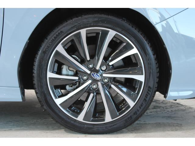 レヴォーグ ＳＴＩスポーツ　ＥＸ　禁煙車　純正１１．６インチナビ　フロントサイドバックカメラ　フルセグＴＶ　アイサイトＸテクノロジー　スマートリアビューカメラ　シートヒーター　赤黒革シート　メモリ付パワーシート　電動リアゲート　ＬＥＤ（24枚目）