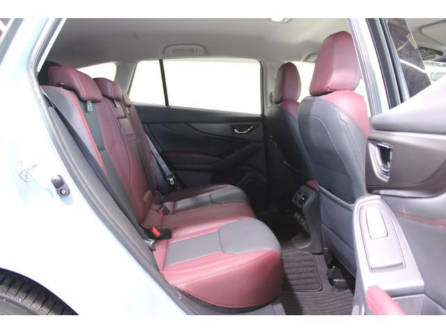 レヴォーグ ＳＴＩスポーツ　ＥＸ　禁煙車　純正１１．６インチナビ　フロントサイドバックカメラ　フルセグＴＶ　アイサイトＸテクノロジー　スマートリアビューカメラ　シートヒーター　赤黒革シート　メモリ付パワーシート　電動リアゲート　ＬＥＤ（40枚目）