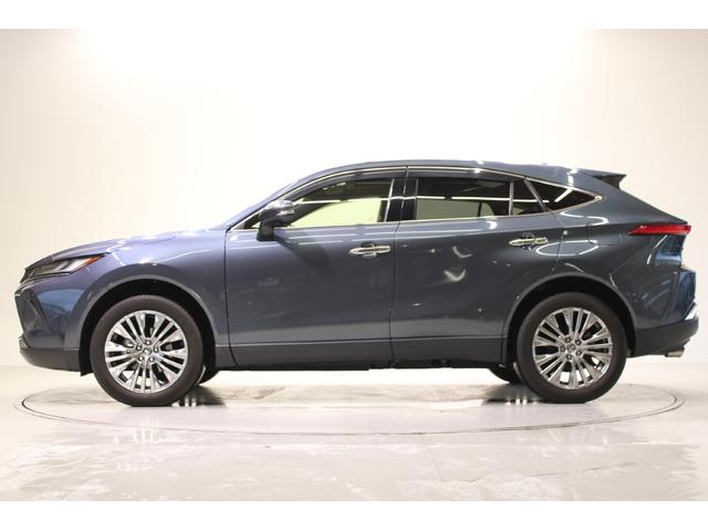 ハリアーハイブリッド Ｚ　レザーパッケージ　禁煙車　調光パノラマルーフ　パノラミックビューモニター　１２．３インチメーカーナビ　ＪＢＬサウンド　フルセグＴＶ　黒革シート　シートヒーター　ベンチレーション　パワーシート　デジタルインナーミラー（11枚目）