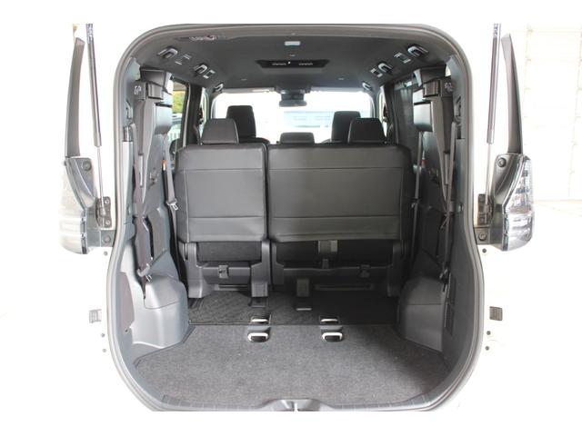 ヴォクシー Ｓ－Ｇ　禁煙車　純正ナビ　フルセグＴＶ　バックカメラ　両側電動スライドドア　レーダークルーズコントロール　ＢＬＵＥＴＯＯＴＨ接続　ＥＴＣ　電動格納ミラー　ＬＥＤヘッドライト　パーキングサポートブレーキ（35枚目）