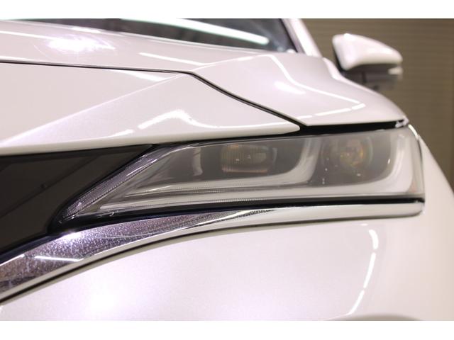 ハリアーハイブリッド Ｚ　禁煙車　ＪＢＬサウンド　純正１２．３型ナビ　ＯＰ全周囲カメラ　フルセグＴＶ　トヨタセーフティセンス　デジタルインナーミラー　レーダークルーズ　ヘッドアップディスプレイ　ブラインドスポットモニター（17枚目）