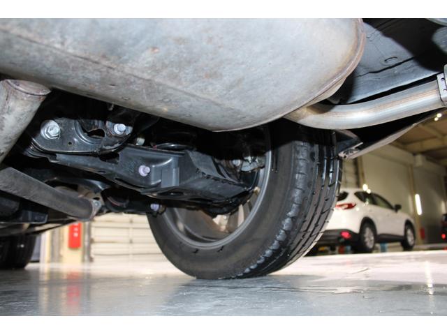 ハリアーハイブリッド Ｚ　禁煙車　ＪＢＬサウンド　純正１２．３型ナビ　ＯＰ全周囲カメラ　フルセグＴＶ　トヨタセーフティセンス　デジタルインナーミラー　レーダークルーズ　ヘッドアップディスプレイ　ブラインドスポットモニター（68枚目）