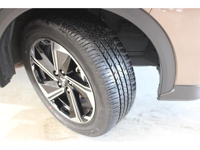 エクリプスクロスＰＨＥＶ Ｍ　禁煙車　ワンオーナー　純正ナビ　フルセグＴＶ　ＣＤ・ＤＶＤ再生　クルーズコントロール　クリアランスソナー　パドルシフト　オートライト　オートハイビーム　純正１８ＡＷ　電動格納ミラー　ＥＴＣ（29枚目）