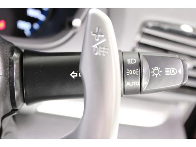 エクリプスクロスＰＨＥＶ Ｍ　禁煙車　ワンオーナー　純正ナビ　フルセグＴＶ　ＣＤ・ＤＶＤ再生　クルーズコントロール　クリアランスソナー　パドルシフト　オートライト　オートハイビーム　純正１８ＡＷ　電動格納ミラー　ＥＴＣ（50枚目）