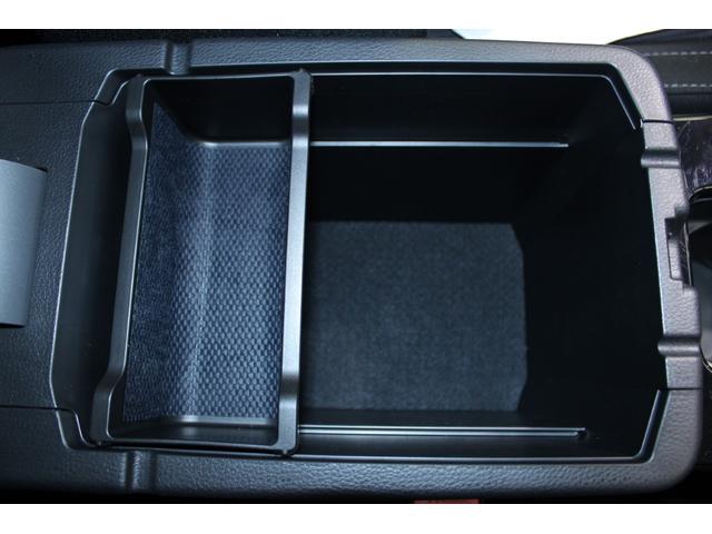 エクリプスクロスＰＨＥＶ Ｍ　禁煙車　ワンオーナー　純正ナビ　フルセグＴＶ　ＣＤ・ＤＶＤ再生　クルーズコントロール　クリアランスソナー　パドルシフト　オートライト　オートハイビーム　純正１８ＡＷ　電動格納ミラー　ＥＴＣ（61枚目）