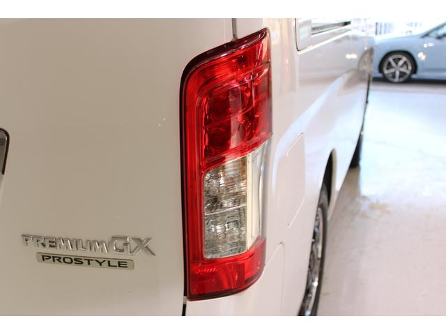 キャラバン 　ワンオーナー　純正ナビ　フルセグＴＶ　アラウンドビューモニター　運転席シートヒーター　ＬＥＤヘッドライト　純正１５インチアルミホイール　デジタルインナーミラー　ＥＴＣ　Ｂｌｕｅｔｏｏｔｈ　インテリキー（19枚目）