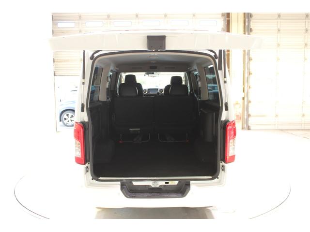 キャラバン 　ワンオーナー　純正ナビ　フルセグＴＶ　アラウンドビューモニター　運転席シートヒーター　ＬＥＤヘッドライト　純正１５インチアルミホイール　デジタルインナーミラー　ＥＴＣ　Ｂｌｕｅｔｏｏｔｈ　インテリキー（33枚目）