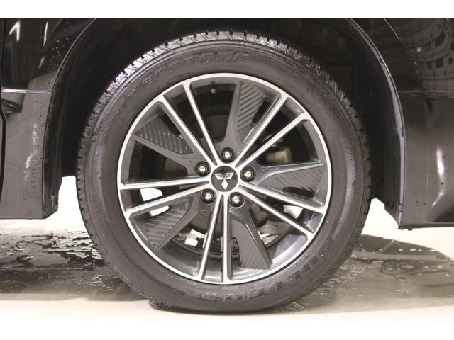 デリカＤ：５ アーバンギア　Ｇ　パワーパッケージ　禁煙車　純正１０インチナビ　フルセグＴＶ　マルチアラウンドモニター　黒革シート　前席シートヒーター　両側パワースライド　パワーバックドア　レーダークルーズコントロール　純正１８インチアルミホイール（24枚目）