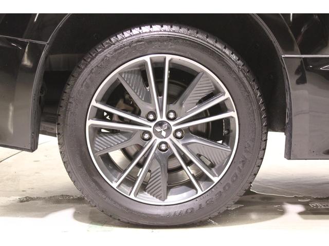 デリカＤ：５ アーバンギア　Ｇ　パワーパッケージ　禁煙車　純正１０インチナビ　フルセグＴＶ　マルチアラウンドモニター　黒革シート　前席シートヒーター　両側パワースライド　パワーバックドア　レーダークルーズコントロール　純正１８インチアルミホイール（25枚目）