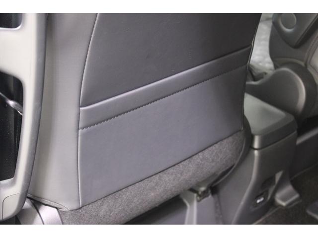 ヴォクシー ハイブリッドＳ－Ｚ　禁煙車　ワンオーナー　寒冷地仕様　１０．５インチディスプレイ　フルセグＴＶ　バックカメラ　ＣＤ・ＤＶＤ再生　ブラインドスポットモニター　両側電動スライドドア　温熱半革シート　トヨタセーフティエンス（51枚目）