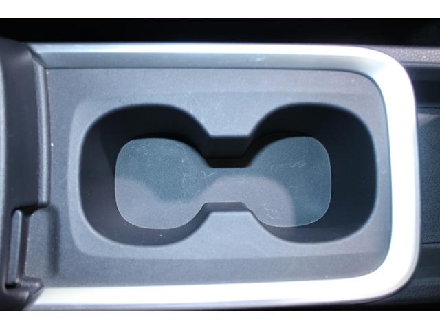 ヴォクシー ハイブリッドＳ－Ｚ　禁煙車　ワンオーナー　寒冷地仕様　１０．５インチディスプレイ　フルセグＴＶ　バックカメラ　ＣＤ・ＤＶＤ再生　ブラインドスポットモニター　両側電動スライドドア　温熱半革シート　トヨタセーフティエンス（64枚目）