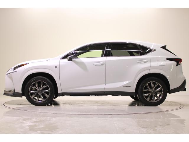 ＮＸ ＮＸ３００ｈ　Ｆスポーツ　禁煙車　メーカーナビ（ＳＤ確認中）　全周囲カメラ　フルセグＴＶ　ＯＰ電動リアゲート　温冷機能付き赤革シート　三眼ＬＥＤ　ＴＲＤマフラー　ステアリングヒーター　オートハイビーム　純正１８インチＡＷ（10枚目）