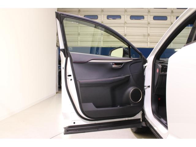 ＮＸ ＮＸ３００ｈ　Ｆスポーツ　禁煙車　メーカーナビ（ＳＤ確認中）　全周囲カメラ　フルセグＴＶ　ＯＰ電動リアゲート　温冷機能付き赤革シート　三眼ＬＥＤ　ＴＲＤマフラー　ステアリングヒーター　オートハイビーム　純正１８インチＡＷ（35枚目）