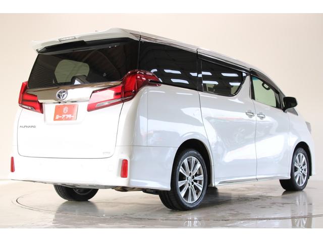 アルファード ２．５Ｓ　タイプゴールド　禁煙車　３眼ＬＥＤヘッドライト　純正９インチナビ　純正１２．１インチフリップダウンモニター　バックカメラ　パワーバックドア　両側電動スライドドア　ＥＴＣ２．０　オートハイビーム（13枚目）