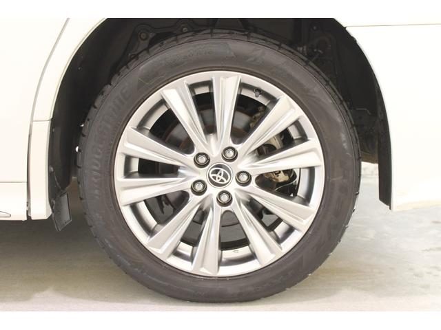 アルファード ２．５Ｓ　タイプゴールド　禁煙車　３眼ＬＥＤヘッドライト　純正９インチナビ　純正１２．１インチフリップダウンモニター　バックカメラ　パワーバックドア　両側電動スライドドア　ＥＴＣ２．０　オートハイビーム（25枚目）