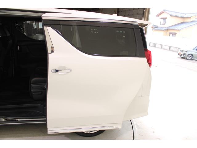 アルファード ２．５Ｓ　タイプゴールド　禁煙車　３眼ＬＥＤヘッドライト　純正９インチナビ　純正１２．１インチフリップダウンモニター　バックカメラ　パワーバックドア　両側電動スライドドア　ＥＴＣ２．０　オートハイビーム（37枚目）