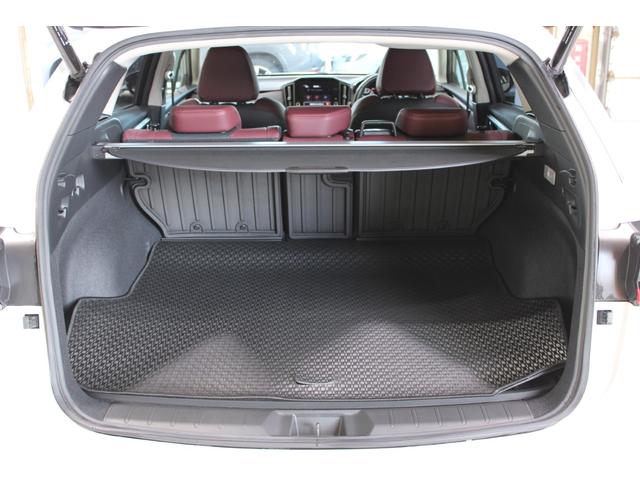 レヴォーグ ＳＴＩスポーツＲ　ＥＸ　禁煙車　純正１１．６インチナビ　フルセグＴＶ　バックカメラ　温熱本革シート　メモリ付きパワーシート　パワーバックドア　ＬＥＤヘッドライト　オートライト　ＬＥＤフォグライト　純正１８インチＡＷ　ＥＴＣ（33枚目）