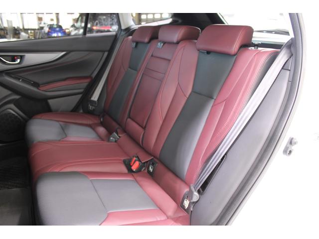 レヴォーグ ＳＴＩスポーツＲ　ＥＸ　禁煙車　純正１１．６インチナビ　フルセグＴＶ　バックカメラ　温熱本革シート　メモリ付きパワーシート　パワーバックドア　ＬＥＤヘッドライト　オートライト　ＬＥＤフォグライト　純正１８インチＡＷ　ＥＴＣ（42枚目）