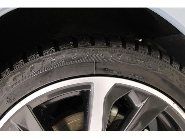 レヴォーグ ＧＴ－Ｈ　ＥＸ　禁煙車　純正１１．６インチナビ　フロントサイドバックカメラ　フルセグＴＶ　アイサイトＸテクノロジー　電動リアゲート　メモリ付パワーシート　シートヒーター　ＬＥＤヘッドライト　フロントフォグライト（28枚目）