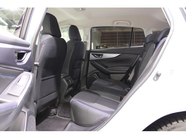 レヴォーグ ＧＴ－Ｈ　ＥＸ　禁煙車　純正１１．６インチナビ　フロントサイドバックカメラ　フルセグＴＶ　アイサイトＸテクノロジー　電動リアゲート　メモリ付パワーシート　シートヒーター　ＬＥＤヘッドライト　フロントフォグライト（42枚目）