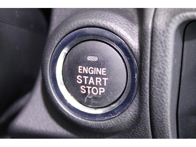 レヴォーグ ＳＴＩスポーツ　ＥＸ　禁煙車　純正１１．６インチナビ　フルセグＴＶ　バックカメラ　デジタルインナーミラー　全席赤黒革温熱シート　電動リアゲート　アイサイトＸ　メモリ付きパワーシート　アダクティブヘッドライト　ＥＴＣ２．０（7枚目）