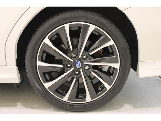 レヴォーグ ＳＴＩスポーツ　ＥＸ　禁煙車　純正１１．６インチナビ　フルセグＴＶ　バックカメラ　デジタルインナーミラー　全席赤黒革温熱シート　電動リアゲート　アイサイトＸ　メモリ付きパワーシート　アダクティブヘッドライト　ＥＴＣ２．０（26枚目）