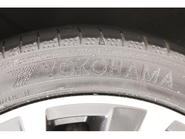 レヴォーグ ＳＴＩスポーツ　ＥＸ　禁煙車　純正１１．６インチナビ　フルセグＴＶ　バックカメラ　デジタルインナーミラー　全席赤黒革温熱シート　電動リアゲート　アイサイトＸ　メモリ付きパワーシート　アダクティブヘッドライト　ＥＴＣ２．０（28枚目）