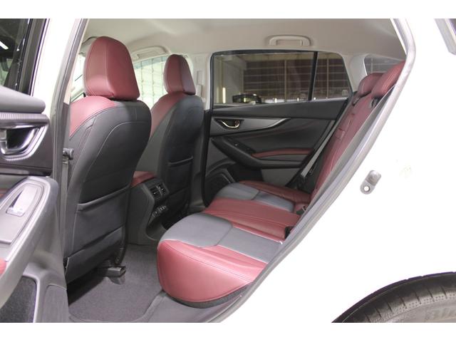 レヴォーグ ＳＴＩスポーツ　ＥＸ　禁煙車　純正１１．６インチナビ　フルセグＴＶ　バックカメラ　デジタルインナーミラー　全席赤黒革温熱シート　電動リアゲート　アイサイトＸ　メモリ付きパワーシート　アダクティブヘッドライト　ＥＴＣ２．０（42枚目）