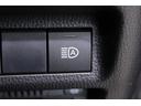 ＲＡＶ４ ハイブリッドＸ　サンルーフ／純正９インチナビ／地デジ／バックカメラ／レーダークルーズコントロール／ＬＥＤヘッドライト／フロントフォグライト／衝突軽減ブレーキ／純正１７インチＡＷ／ＥＴＣ／障害物センサー／電動格納ミラー（6枚目）