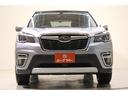 フォレスター アドバンス　禁煙車　４ＷＤ　純正ナビ　バック・サイド・フロントカメラ　メモリー付きパワーシート　シートヒーター　ステアリングヒーター　アイサイト　パドルシフト　デジタルインナーミラー　ビルトインＥＴＣ（8枚目）