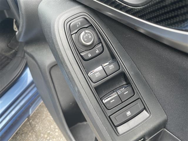 インプレッサスポーツ ２．０ｉ－Ｓアイサイト　純正ナビ　ＴＶ　Ｂカメ　車高調　ＨＫＳマフラー（18枚目）