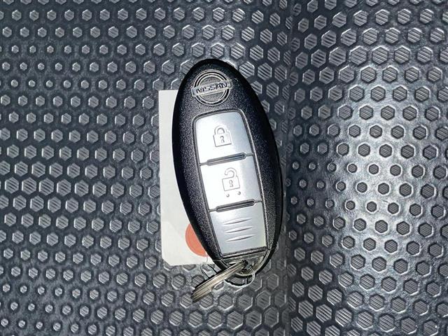 エクストレイル 20X 4WD 純正メモリーナビ バックカメラ 純正ドライブレコーダー 純正ビルトインETC 衝突被害軽減システム レーダーオートクルーズ 横滑り防止装置 アイドリングストップ 合皮シート シートヒーター(41枚目)