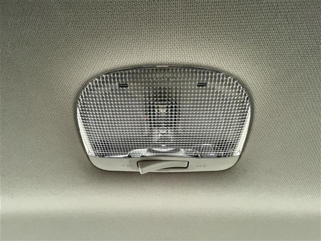 インプレッサスポーツ 2.0i-Lアイサイト 4WD 純正メモリナビ ナノイー バックカメラ プリクラッシュセーフティ レーダークルーズコントロール レーンキープアシスト アイドリングストップ 横滑り防止装置 ヒルスタートアシストコントロール(34枚目)