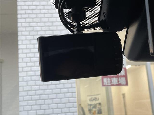 プリウス S ナビ バックカメラ レーダークルーズコントロール ETC オートライト ドライブレコーダー(12枚目)