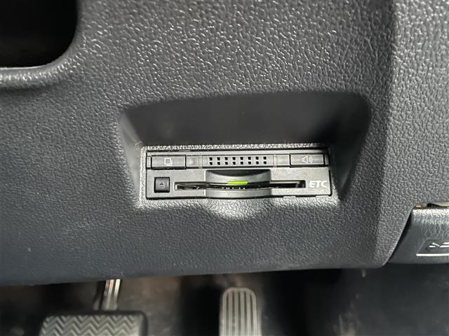 プリウス S ナビ バックカメラ レーダークルーズコントロール ETC オートライト ドライブレコーダー(13枚目)