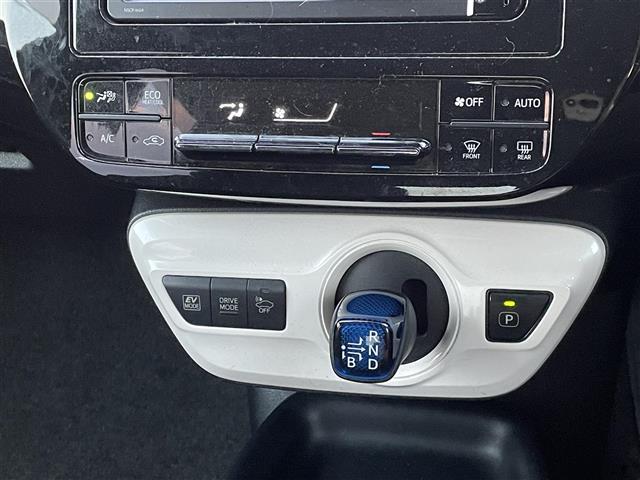 プリウス S ナビ バックカメラ レーダークルーズコントロール ETC オートライト ドライブレコーダー(14枚目)