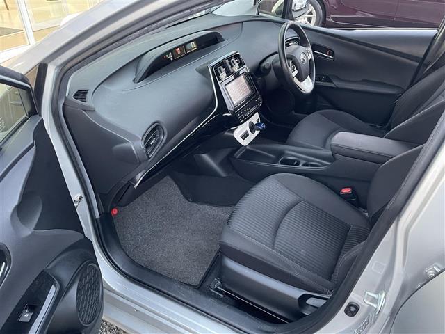 プリウス S ナビ バックカメラ レーダークルーズコントロール ETC オートライト ドライブレコーダー(26枚目)