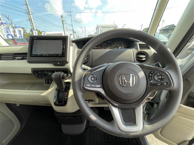 N-BOX G・Lホンダセンシング ホンダセンシング 純正ナビゲーション バックカメラ ビルトインETC レーダークルーズコントロール LEDヘッドライト パワースライドドア プッシュスタート スマートキー 純正フロアマット バイザー(16枚目)