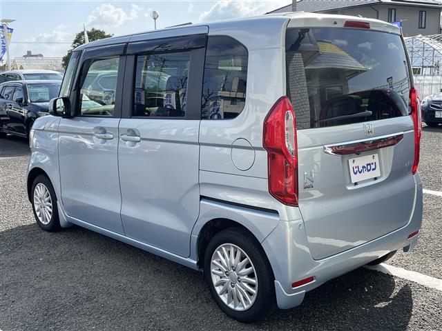 N-BOX G・Lホンダセンシング ホンダセンシング 純正ナビゲーション バックカメラ ビルトインETC レーダークルーズコントロール LEDヘッドライト パワースライドドア プッシュスタート スマートキー 純正フロアマット バイザー(41枚目)