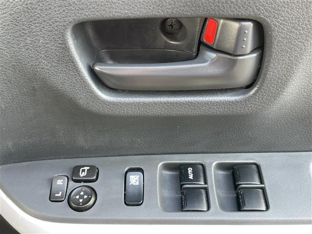 ハスラー G レーダーブレーキサポート 社外ナビゲーション プッシュスタート スマートキー 両席シートヒーター アイドリングストップ プッシュスタート スマートキー スペアキー 社外マット サイドバイザー(31枚目)