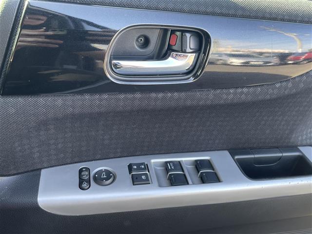 N-BOX G・ターボLパッケージ 禁煙車 純正ナビゲーション 両側パワースライドドア ハーフレザーシート HIDヘッドライト フォグランプ スマートキー プッシュスタート(23枚目)