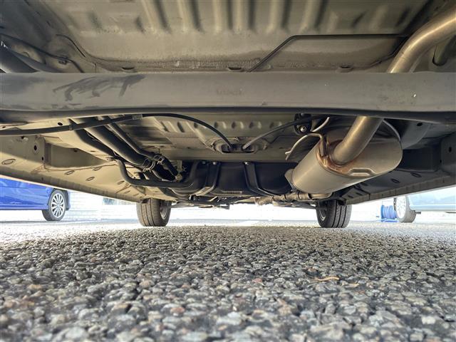 N-BOX G・ターボLパッケージ 禁煙車 純正ナビゲーション 両側パワースライドドア ハーフレザーシート HIDヘッドライト フォグランプ スマートキー プッシュスタート(31枚目)