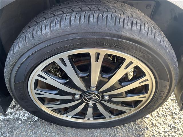 N-BOX G・ターボLパッケージ 禁煙車 純正ナビゲーション 両側パワースライドドア ハーフレザーシート HIDヘッドライト フォグランプ スマートキー プッシュスタート(32枚目)