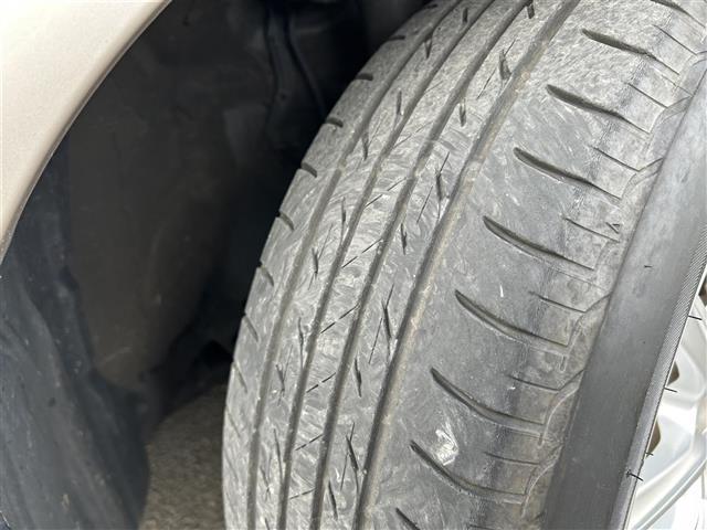 プリウス Sセーフティプラス(43枚目)