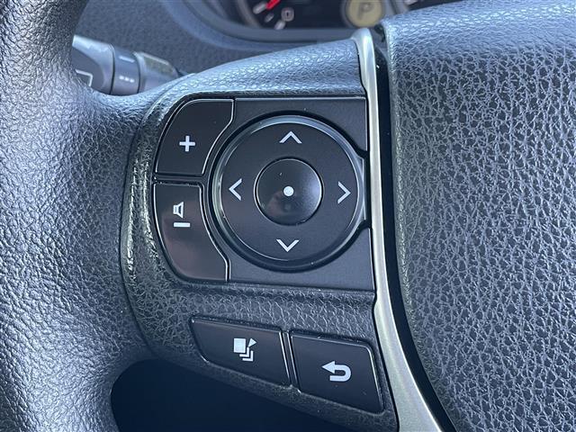 ヴォクシー Ｘ　純正ナビゲーション　バックカメラ　ＥＴＣ　両側パワースライドドア　オートＬＥＤヘッドライト　ＬＥＤデイライト　プッシュスタートスマートキー　ＴＲＣ　ＥＣＯモード切替　アイドリングストップ　リヤエアコン（17枚目）