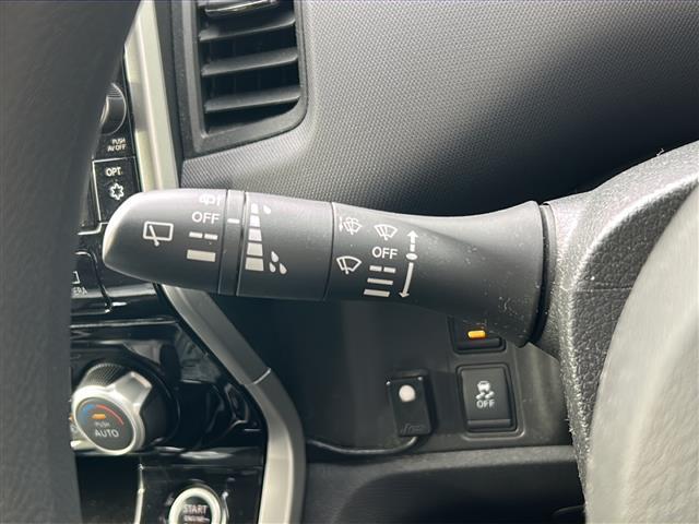 セレナ X Vセレクション 禁煙 セーフティパックB 純正9型ナビ フリップダウンモニター プロパイロット インテリジェントルームミラー パーキングアシスト 両側パワースライドドア エマージェンシーブレーキ LEDライト(11枚目)