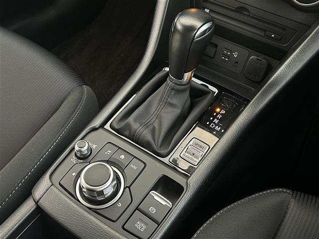 ＣＸ－３ １５Ｓ　ツーリング　禁煙　マツダコネクトナビ　３６０°ビューモニター　ＢＳＭ　前後ドライブレコーダー　ＥＴＣ　電動パーキングブレーキ　ブレーキホールド　パーキングセンサー　車線逸脱警報　衝突軽減　トノカバー（12枚目）