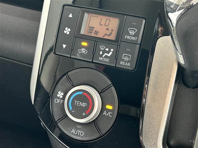 タント カスタムＸ　ＳＡ　禁煙　純正ナビ　ＣＤ／ＤＶＤ／ＤＴＶ／Ｂｌｕｅｔｏｏｔｈ　バックカメラ　両側パワースライドドア　ＬＥＤオートライト　ＥＴＣ　スマートキー　プッシュスタート　純正フロアマット　純正ドアバイザー（6枚目）